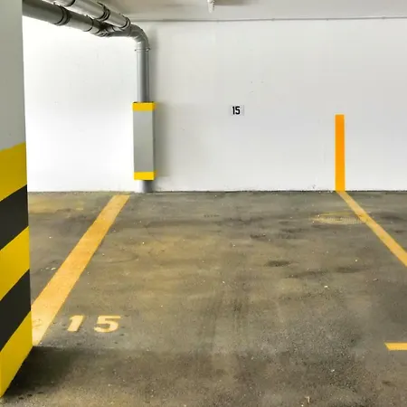 Διαμέρισμα Mm *